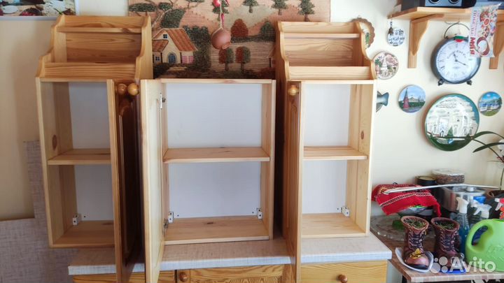 Продаю мебель из массива, шкафы кухонные