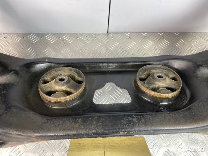 Балка задняя (подрамник) задняя Hyundai Santa Fe 2