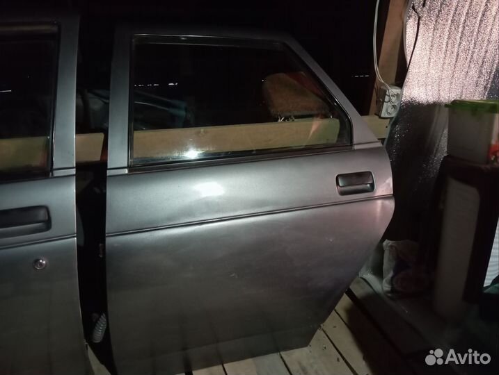 Дверь на ваз 2110 задний левый