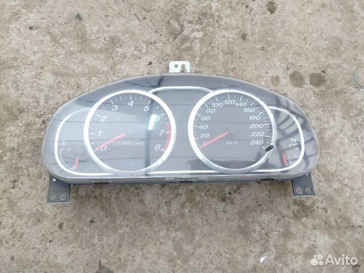 Приборная панель Mazda 6 GG 1.8