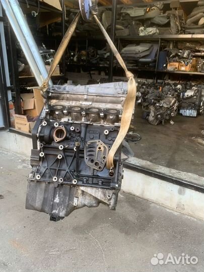 Двигатель 1.8 AWT VW Passat B5