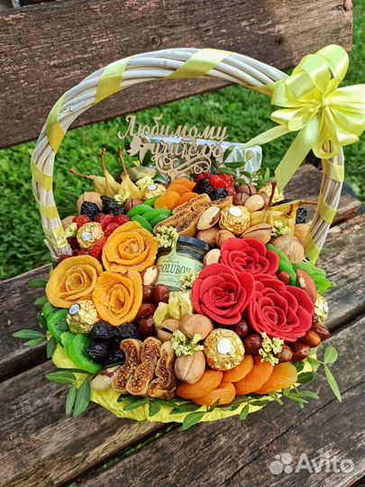 Съедобные букеты, корзины, боксы