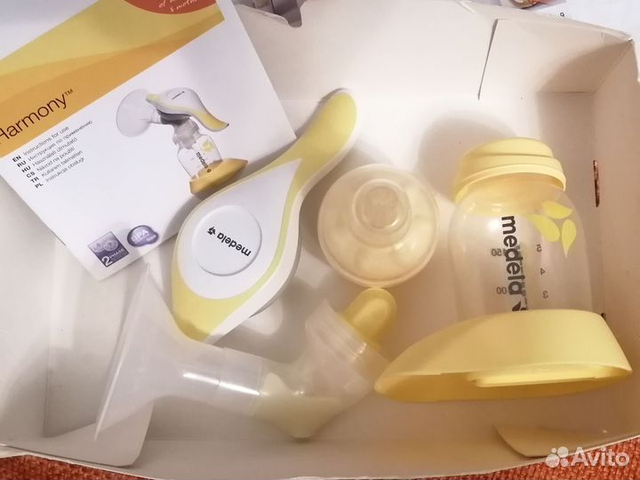 Молокоотсос medela ручной