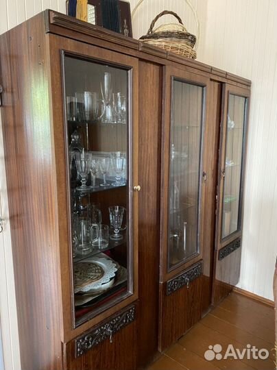 Шкаф сервант СССР