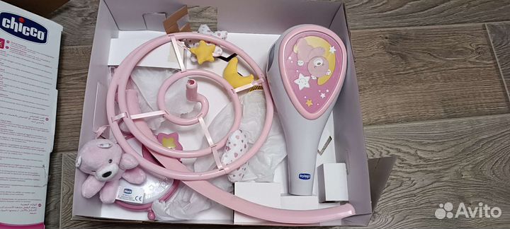 Музыкальная карусель на кроватку