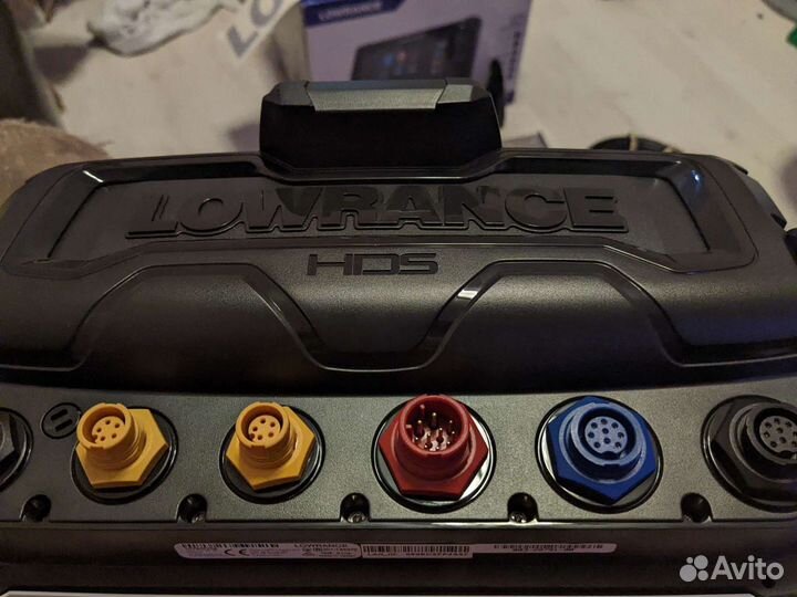 Lowrance hds 9 live with Al2 3in1
