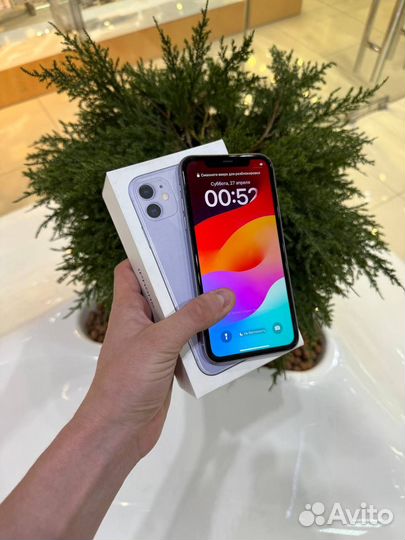 iPhone 11, 64 ГБ