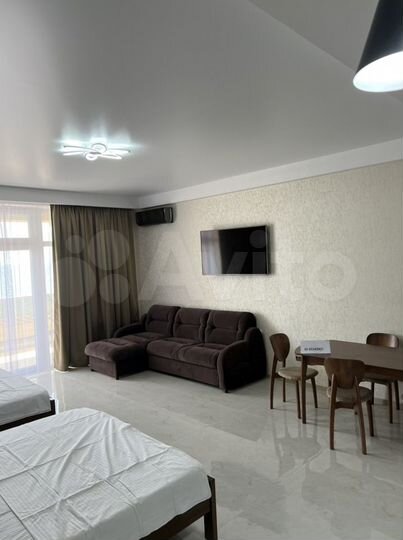 Квартира-студия, 65 м², 3/9 эт.