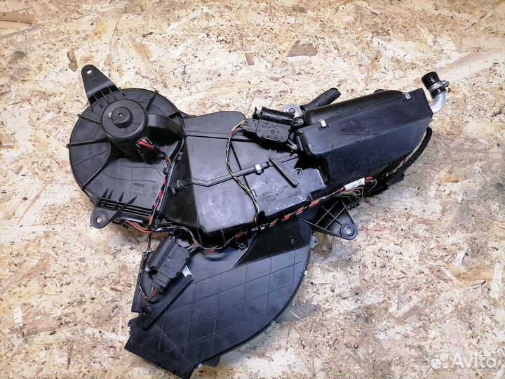 Задний отопитель в сборе Mersedes V Class W639