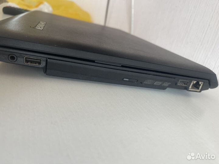 Ноутбук lenovo