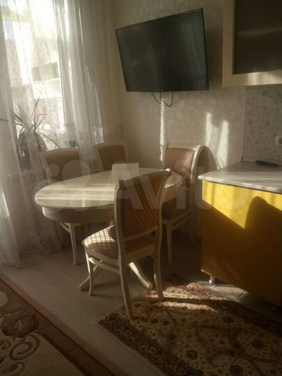 2-к. квартира, 60 м², 2/4 эт.