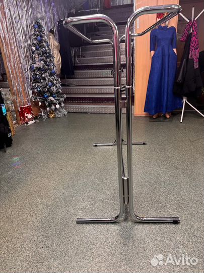 Стойки вешало для одежды