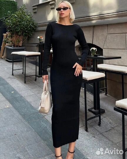 Трикотажное платье