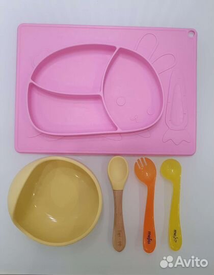 Первая посуда для малышей на присосках