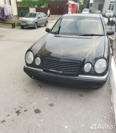 Mercedes-Benz E-класс 2.4 AT, 1999, битый, 35 000 км