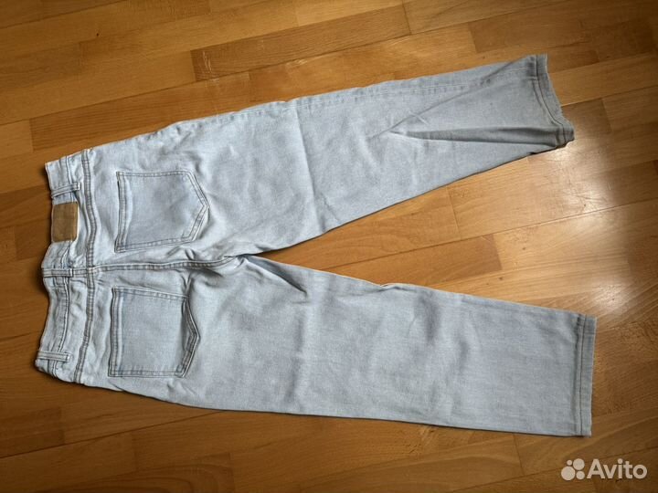 Джинсы