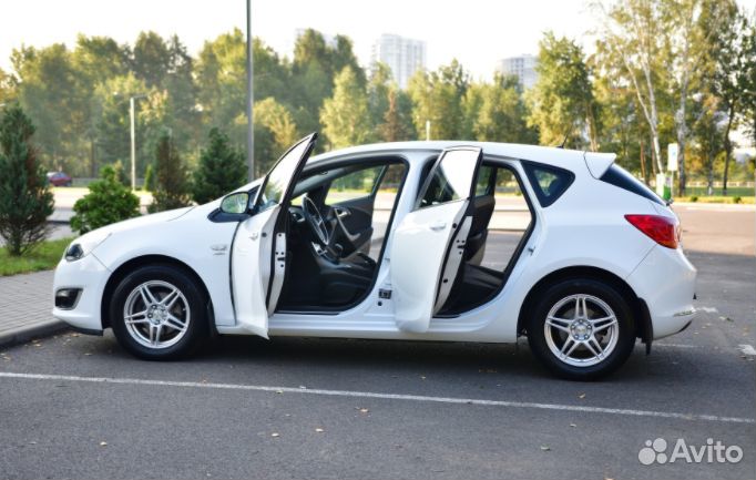 В разборе Opel Astra