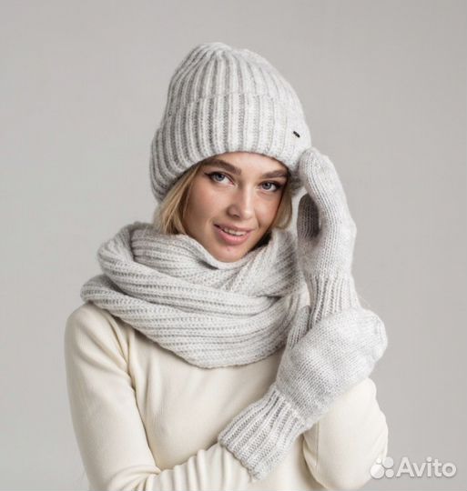 Шапка снуд и варежки
