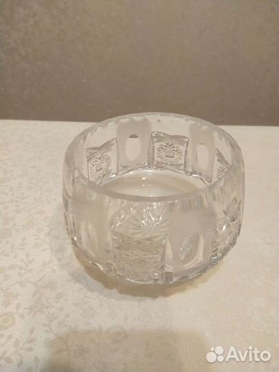 Хрустальная ваза