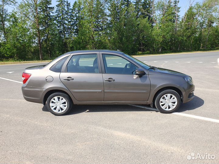 LADA Granta 1.6 МТ, 2018, 110 000 км