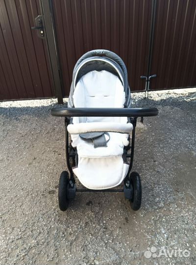 Коляска 2 в 1 tutis zippy classic
