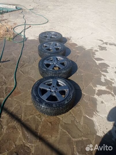 Зимние колеса 185/60 r15