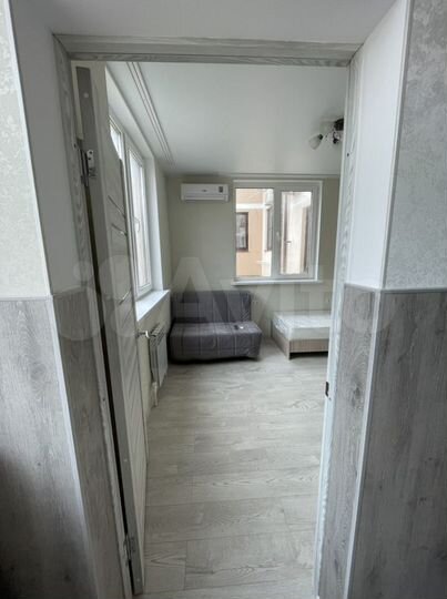 2-к. квартира, 47 м², 1/3 эт.