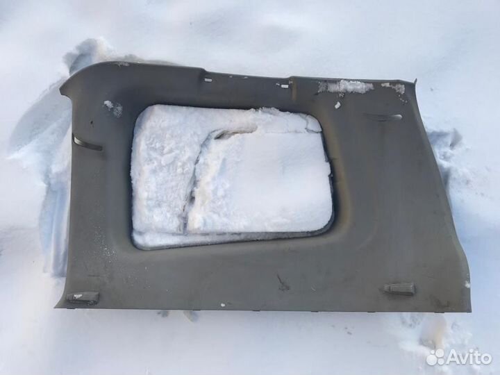 Обивка багажника Мицубиси Паджеро 3, 7 мест