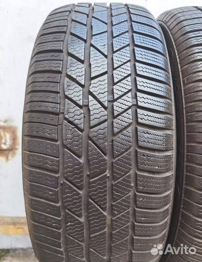 Continental ContiWinterContact TS 830 P 235/55 R17 99H