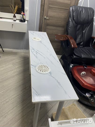 Маникюрный стол с вытяжкой на 2 мастера