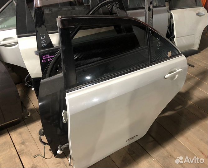 Дверь левая задняя Toyota Camry XV 40