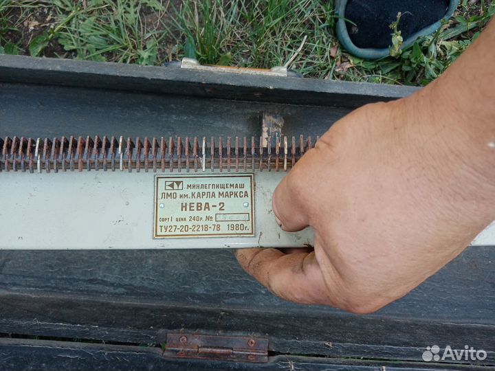 Ручная вязальная машинка