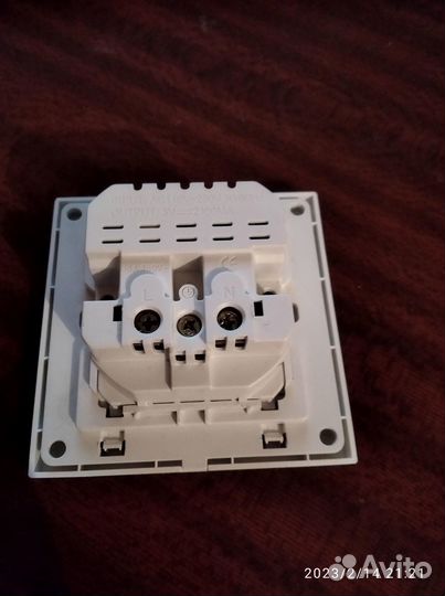Розетка с двумя USB портами