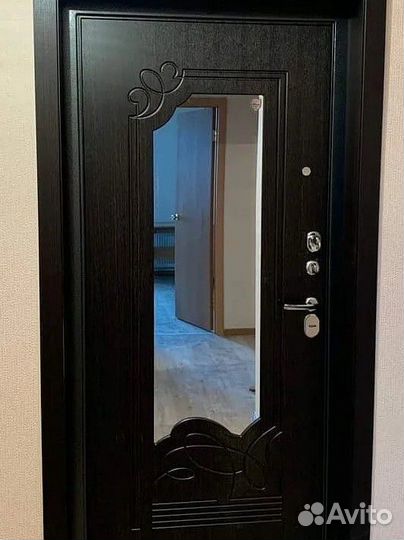 Входные двери металлические доставка в подарок