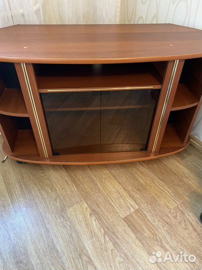 Тумба под телевизор