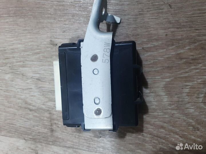 Блок управления светом 89960-71060 Toyota Fortuner