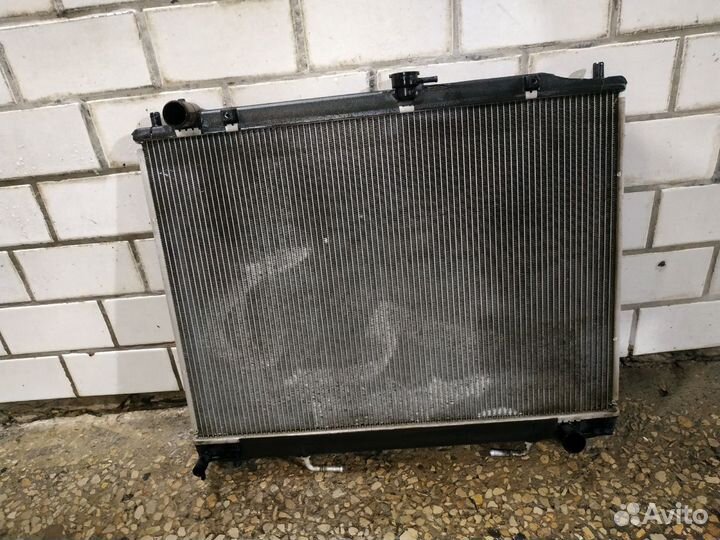 Радиатор Паджеро 4 оригинал