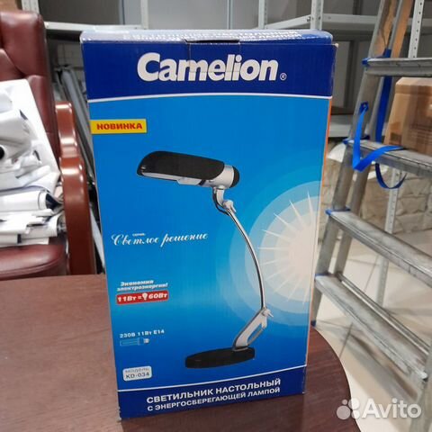 Настольный светильник Camelion