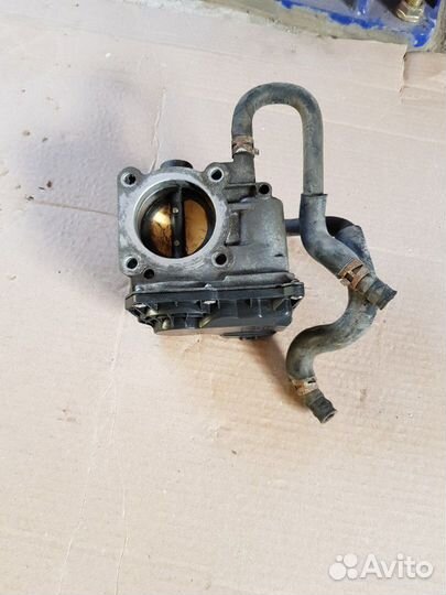 Дросельная заслонка Toyota Corolla Е150 1,6