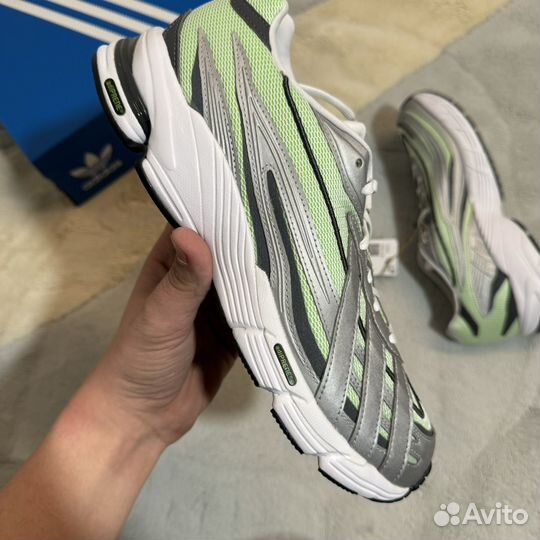 Кроссовки Adidas Orketro оригинал 9-11 US