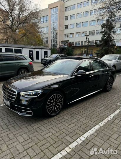 Аренда Mercedes S-class W223 с водителем