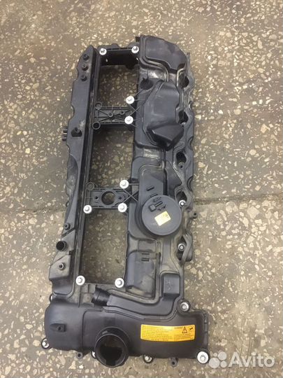 Клапанная крышка bmw N55 B30 ;В33