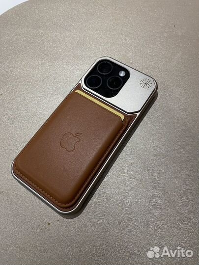 Металический челохо для iPhone 15 pro