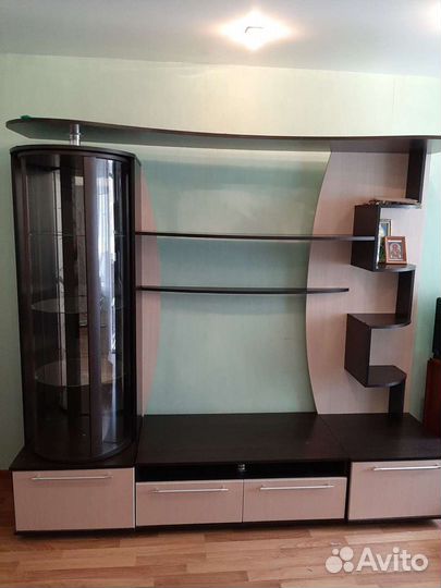 Стенка в гостиную бу