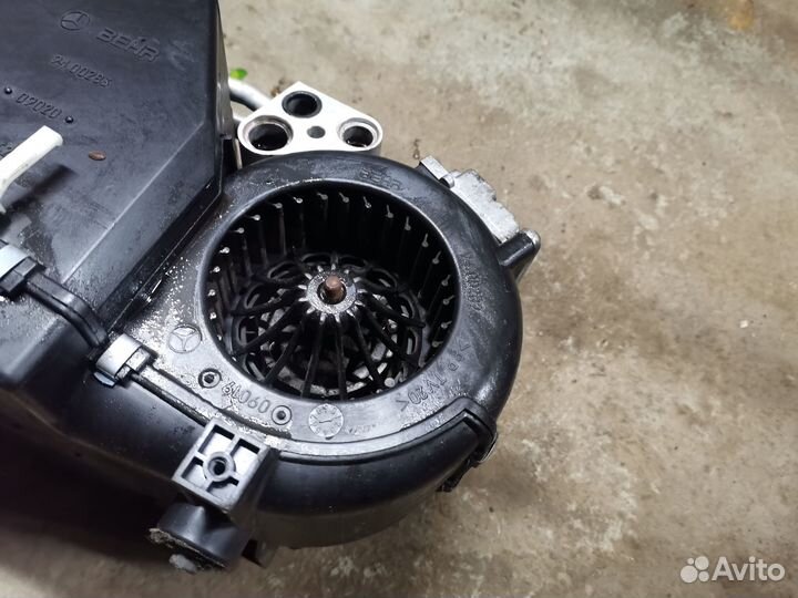 Корпус отопителя печки Mercedes Benz s430 w220