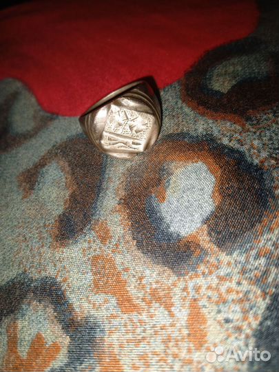 Мужская золотая печатка
