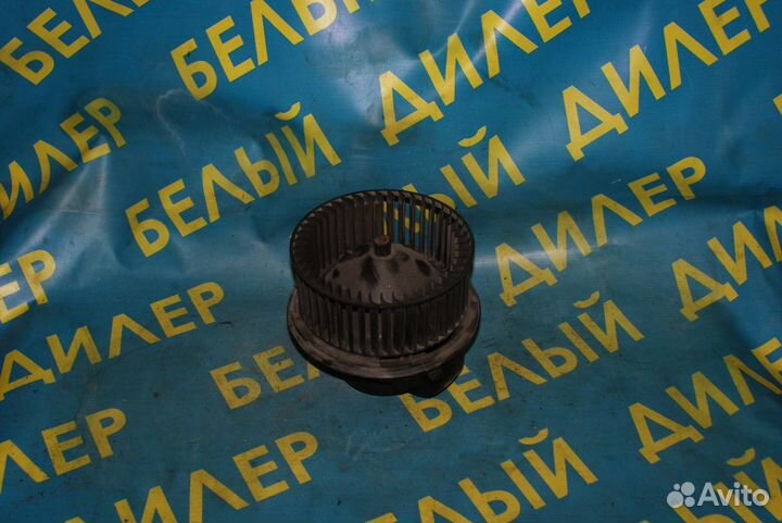 Моторчик отопителя Ford Mondeo 1