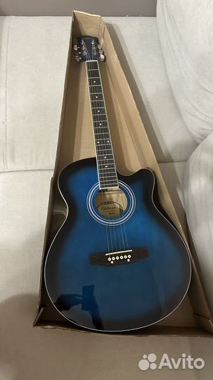 Акустическая гитара