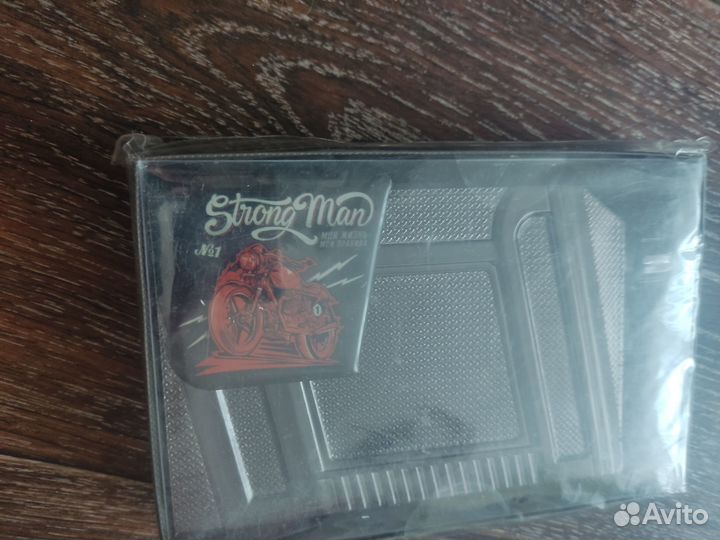 Фляжка новая подарочная