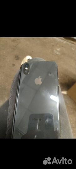 iPhone X, 256 ГБ